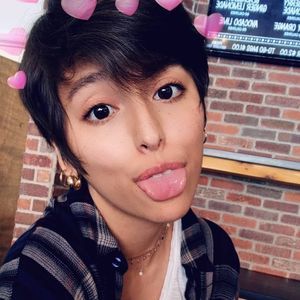 Meet your Posher, Shelby